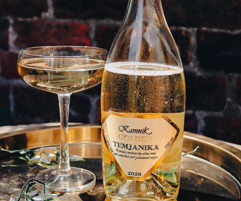 Balkan-Wines-Golden-Temjanika-Kamnik